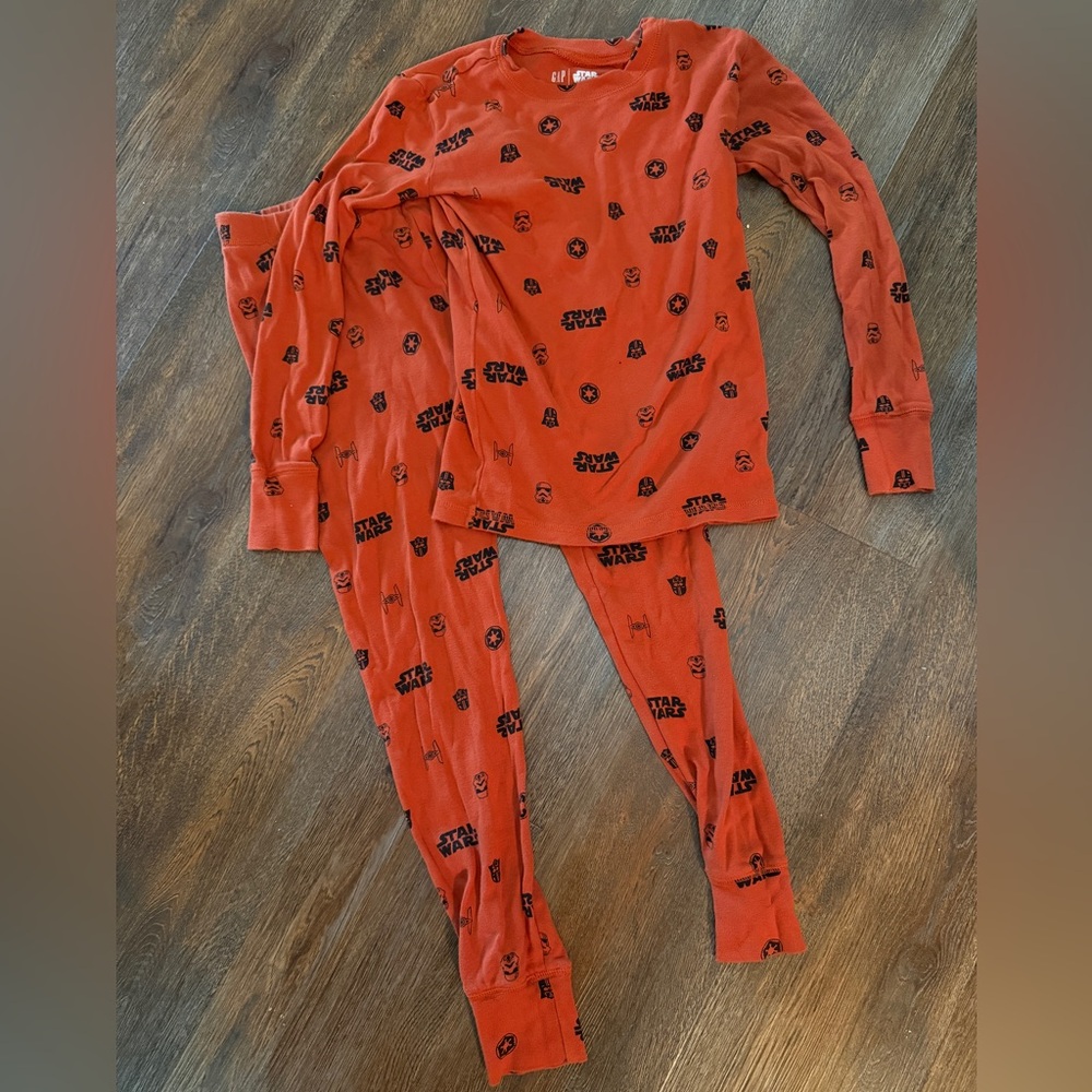 GAP Kids Pajama Set - Orange Wars Print